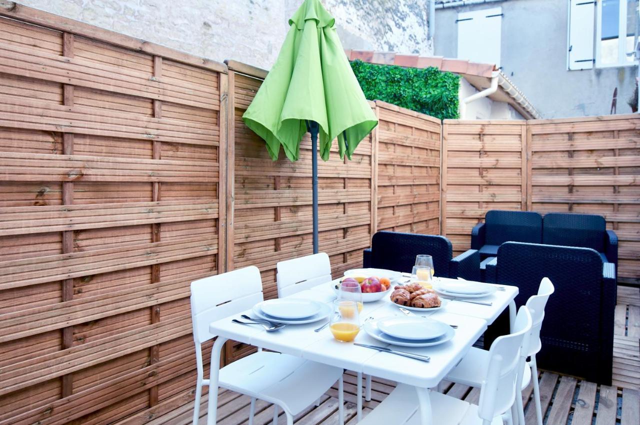 Apartmán Nuiteejour Niort Centre Exteriér fotografie