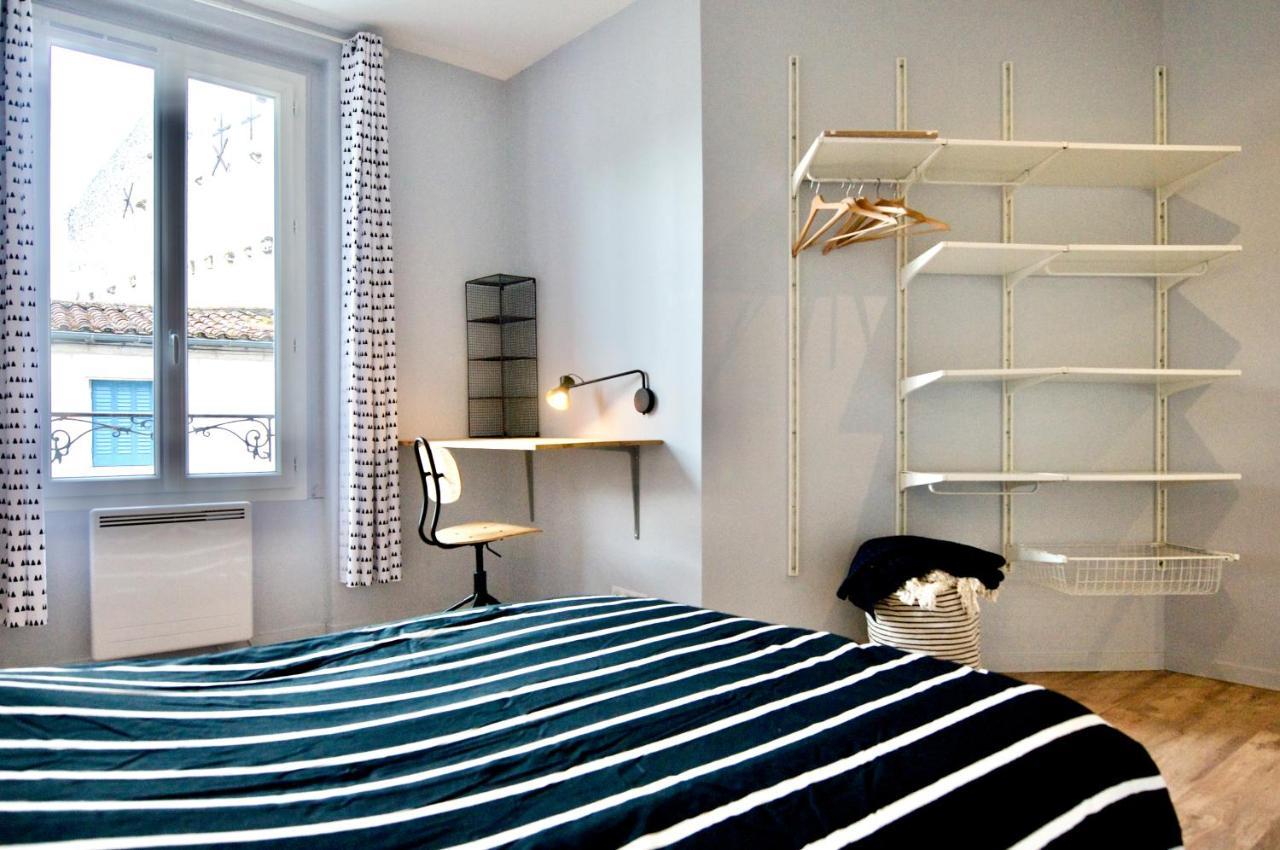 Apartmán Nuiteejour Niort Centre Exteriér fotografie